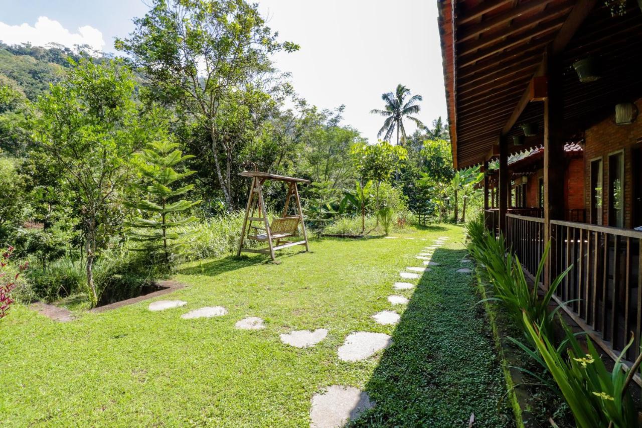Balkondes Kenalan Magelang Exterior foto